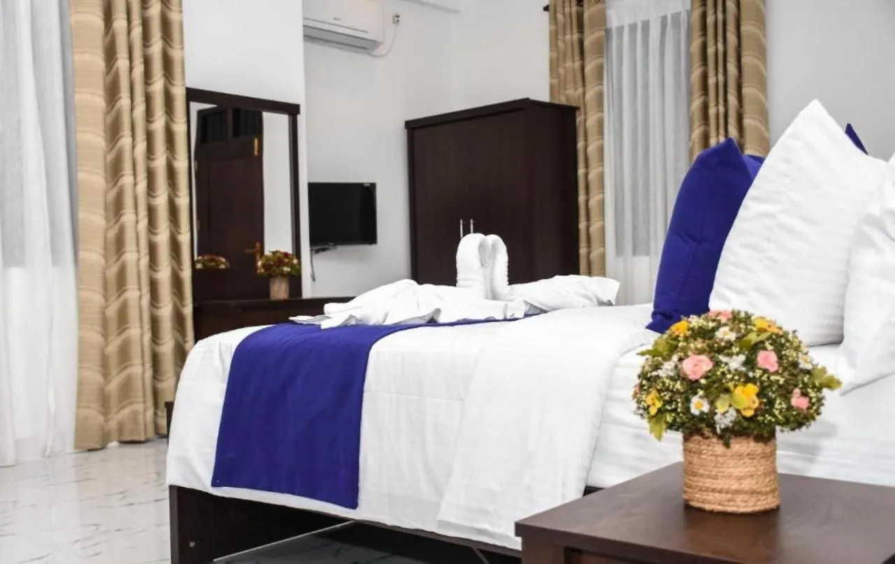 Mamma Raji Hotel - Freedom Paradise Negombo