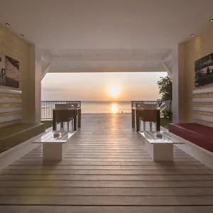 3* Bed and breakfast Hush Lagoon 30